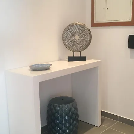 Summer - Beach And City Center Apartment *